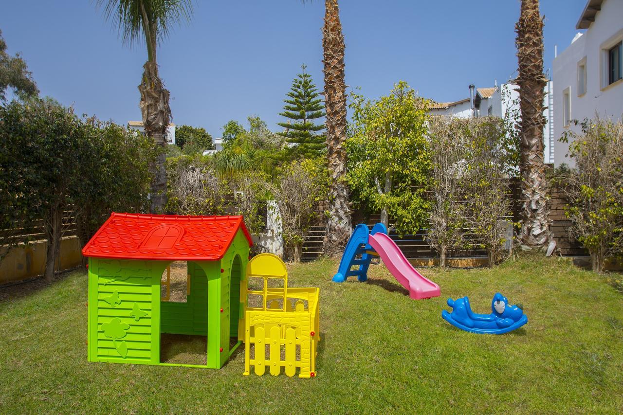 Konnos Blue Villa Protaras Exterior photo