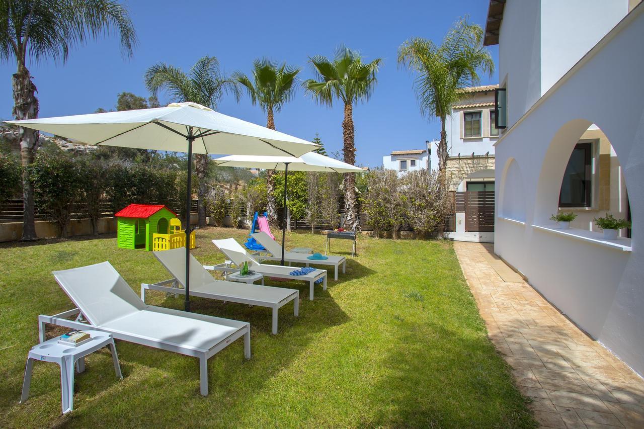 Konnos Blue Villa Protaras Exterior photo